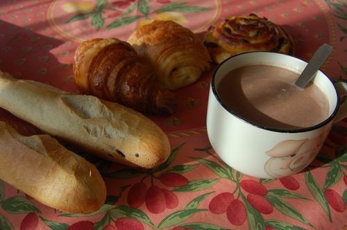 premier-petit-dejeuner-en-france